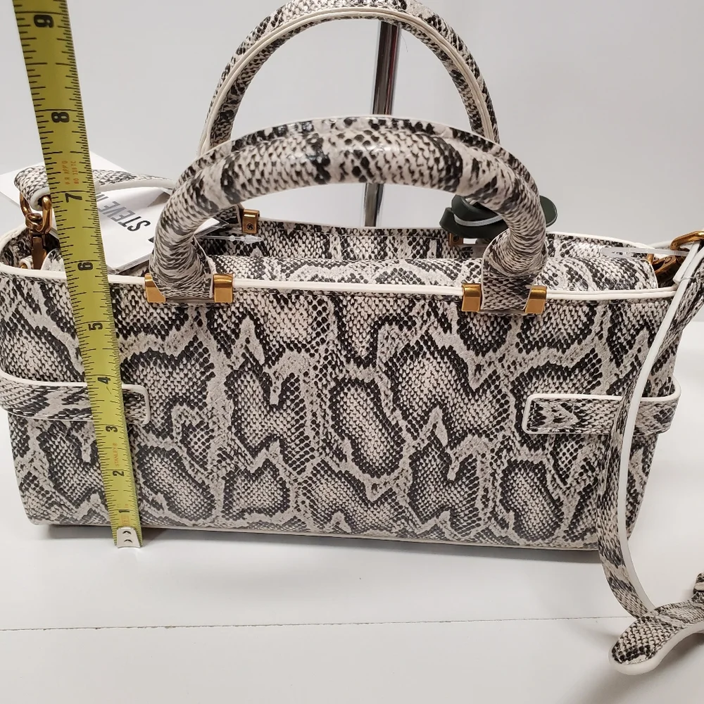 STEVE MADDEN BMEAD CROSSBODY BAG  SATCHEL  W HORSE TASSEL CHARM